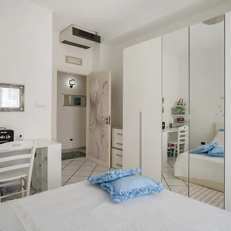 Angie Apartment